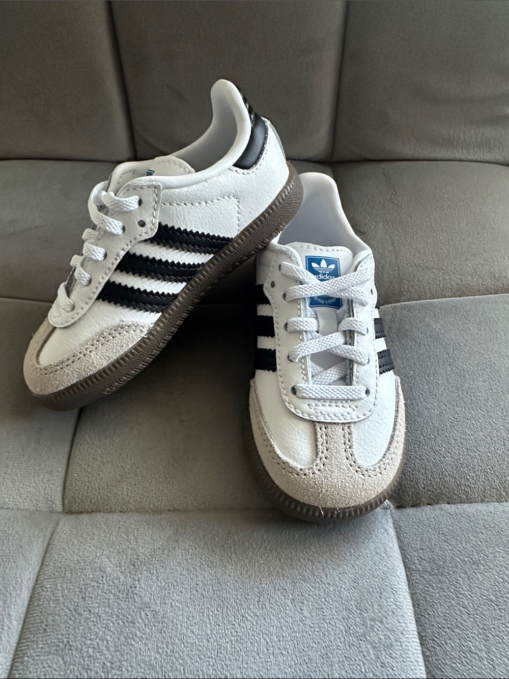 adidas Kids Samba Sneakers in White and Black with Gum Sole - Picture 10 of 13